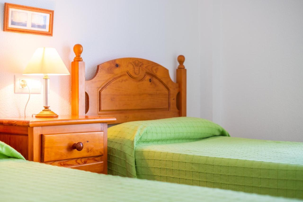 Apartamento Las Torres Conil De La Frontera Bagian luar foto