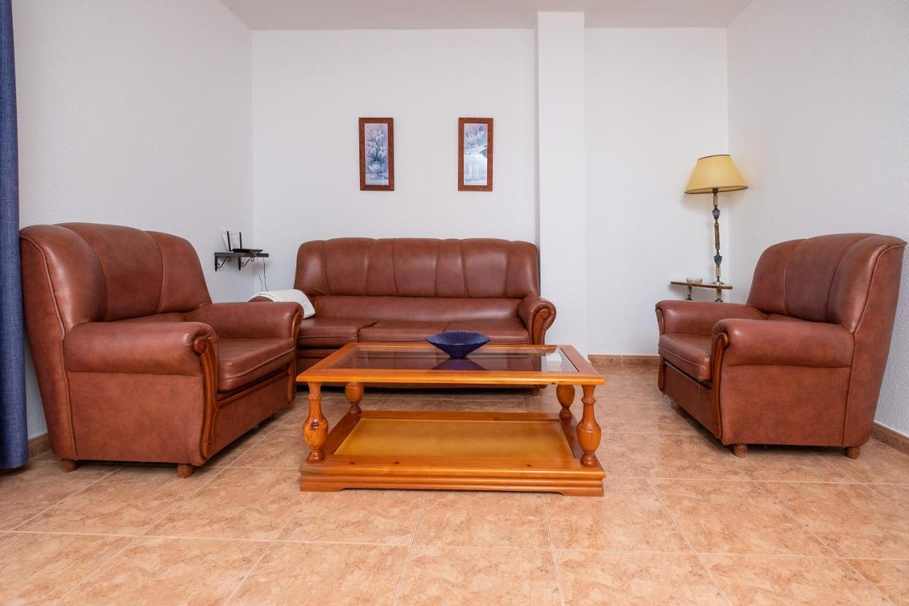 Apartamento Las Torres Conil De La Frontera Bagian luar foto